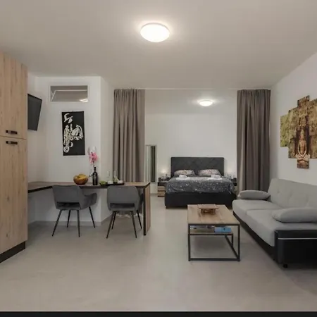 Vikis Place 아파트